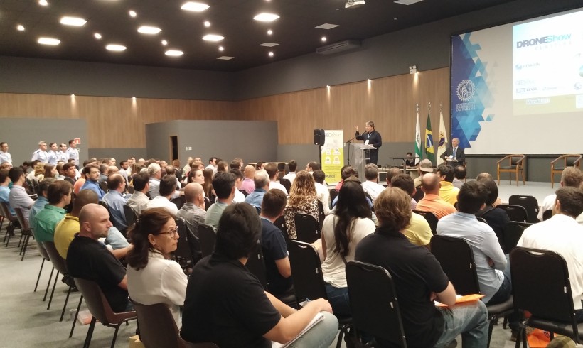 DroneShow Curitiba reúne 630 profissionais e 13 empresas na exposição