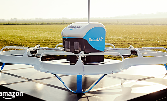 Amazon realiza primeira entrega de forma autônoma com drone