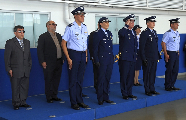 Instituto de Cartografia Aeronáutica do DECEA tem 1ª mulher na direção