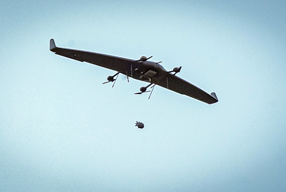 Xmobots demonstra operação com drones de reconhecimento e ataque Xmobots demonstra operação com drones de reconhecimento e ataque