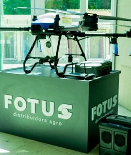 Ufes recebe drone agrícola para incremento de pesquisas