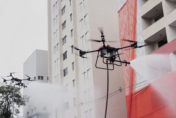 Drones controlam impacto ambiental em demolição de grande porte Drones controlam impacto ambiental em demolição de grande porte