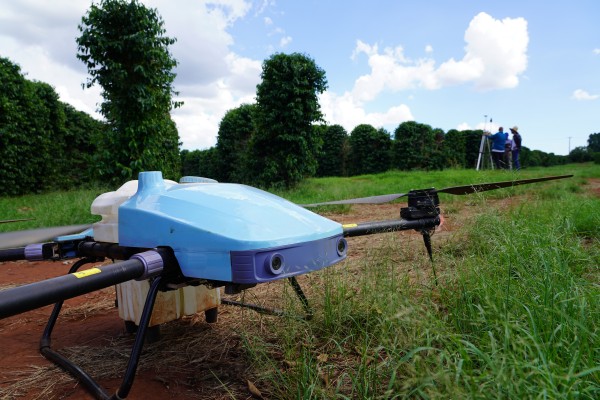 Empresa global de drones agrícolas estreia no Brasil na DroneShow 2022