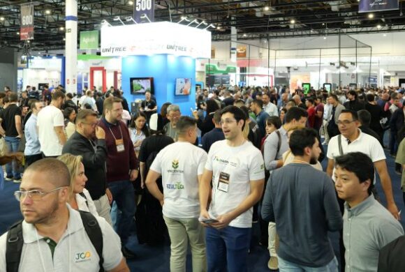 DroneShow Robotics, MundoGEO Connect, SpaceBR Show e Expo eVTOL reúnem mais de 10 mil profissionais