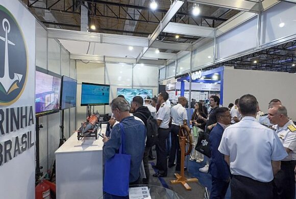 Marinha do Brasil apresenta sistemas não tripulados e soluções autônomas na DroneShow