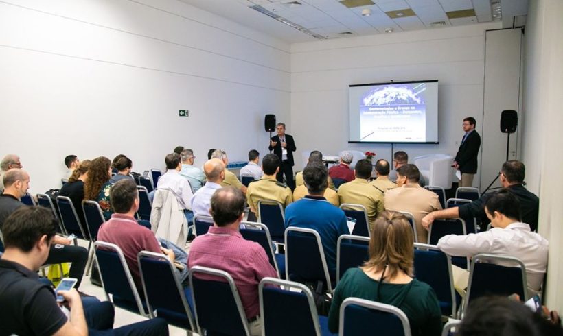 Programação completa: Seminário Geo & Drones nas Florestas Programação completa: Seminário Geo & Drones nas Florestas